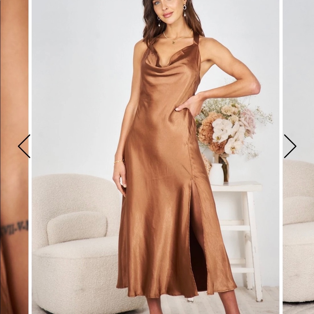 NWT! Super cute and flattering